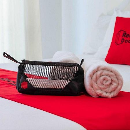 红多兹伊斯兰酒店-近楠榜哈吉美娜 班达楠榜 外观 照片